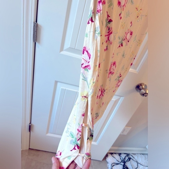 Zara Satin Effect Cut Out Sides Yellow Floral Mini Dress Size Medium - Picture 4 of 9